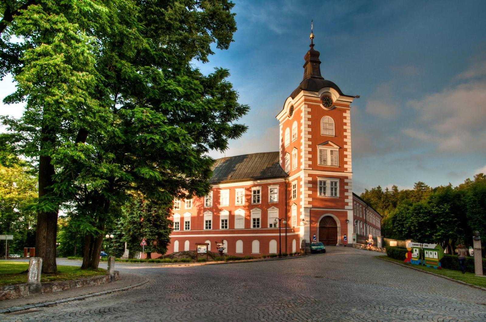 Hotel Berger Kamenice nad Lipou Esterno foto